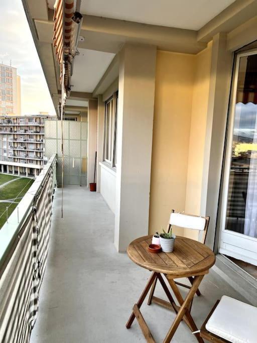 Beautiful Park View Apartment Next To Un Ginebra Exterior foto